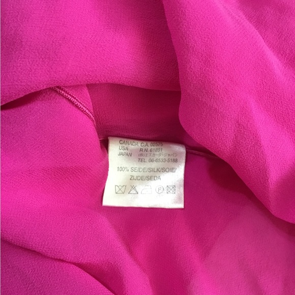 Escada fuchsia pink pointy silk blouse size small - Picture 11 of 11